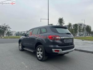 Xe Ford Everest Titanium 2.2L 4x2 AT 2016