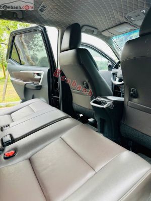 Xe Toyota Fortuner 2.4G 4x2 AT 2020