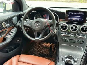 Xe Mercedes Benz GLC 300 4Matic 2017