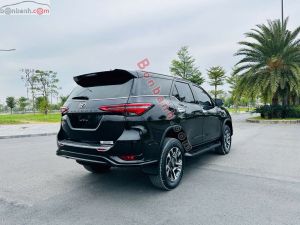 Xe Toyota Fortuner 2.4G 4x2 AT Legender 2021