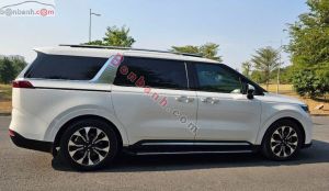 Xe Kia Carnival Signature 2.2D 2021