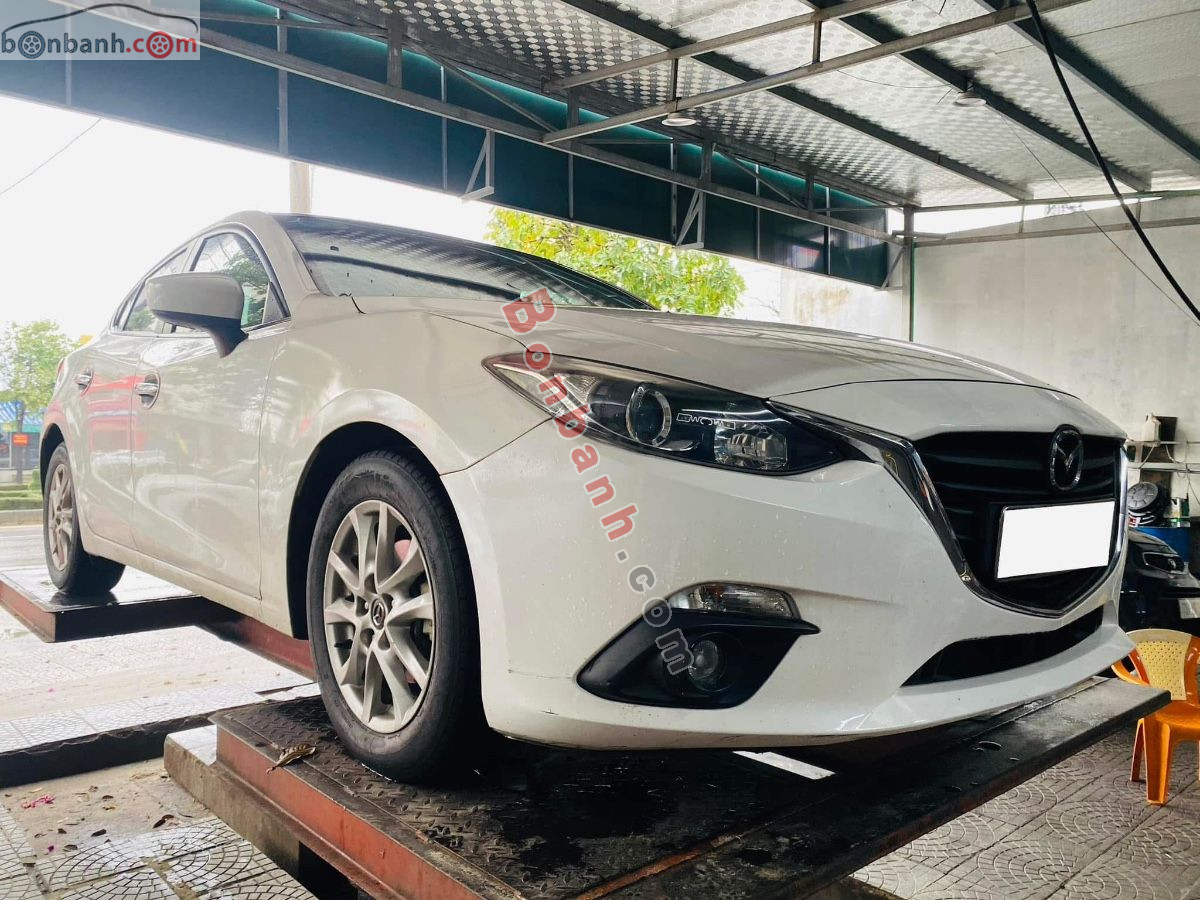 Mazda 3 1.5 AT 2016