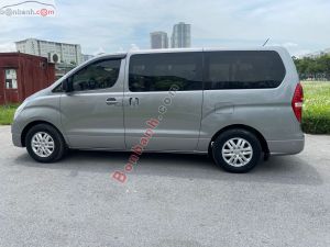 Xe Hyundai Grand Starex 2.5 MT 2017