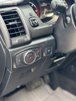 Xe Ford Ranger XLS 2.2L 4x2 AT 2020
