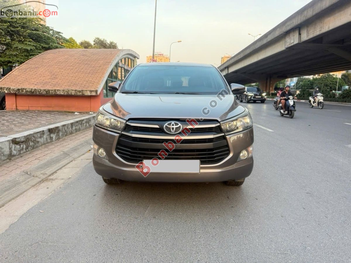 Toyota Innova 2.0E 2019
