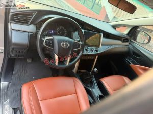 Xe Toyota Innova 2.0E 2019