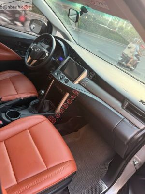 Xe Toyota Innova 2.0E 2019