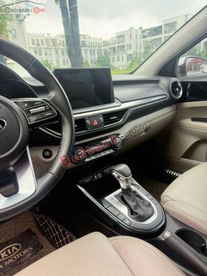 Xe Kia Cerato 1.6 AT Luxury 2019