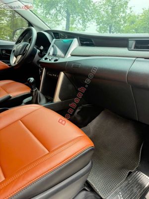 Xe Toyota Innova 2.0E 2019