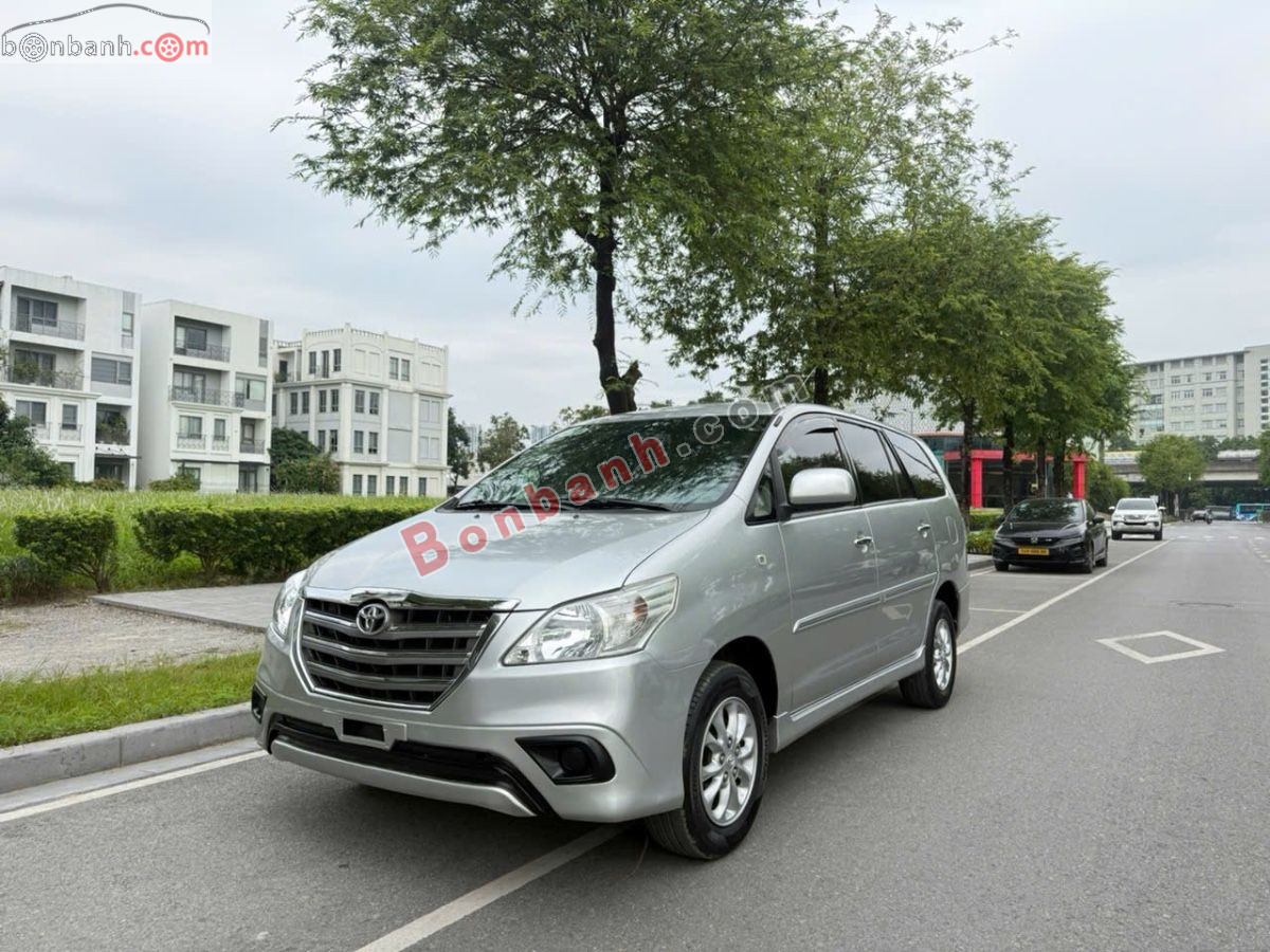 Toyota Innova 2.0E 2014