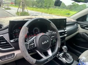 Xe Kia Seltos Premium 1.4 AT 2021