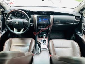 Xe Toyota Fortuner 2.7V 4x2 AT 2020