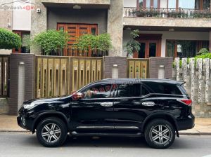 Xe Toyota Fortuner 2.7V 4x2 AT 2018