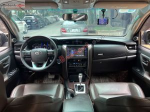 Xe Toyota Fortuner 2.7V 4x2 AT 2018