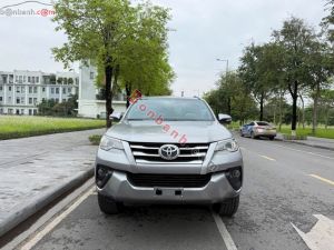 Xe Toyota Fortuner 2.4G 4x2 MT 2017