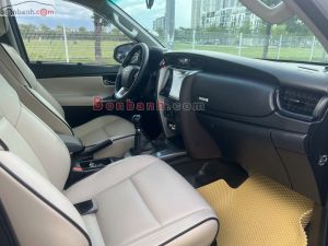 Xe Toyota Fortuner 2.4G 4x2 MT 2017