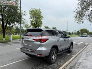 Xe Toyota Fortuner 2.4G 4x2 MT 2017