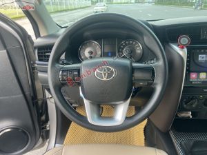Xe Toyota Fortuner 2.4G 4x2 MT 2017